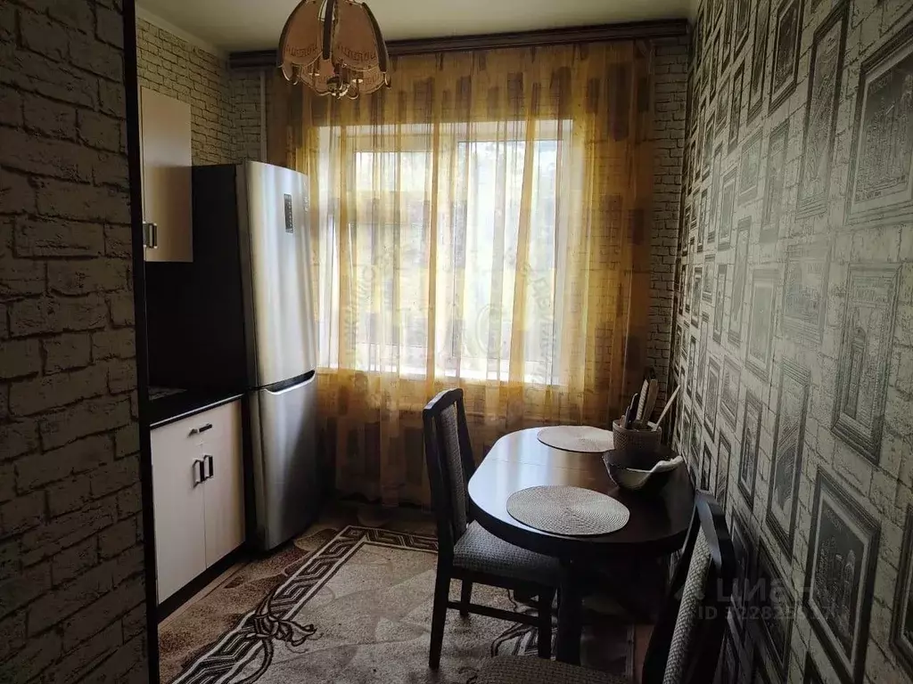 2-к кв. Курская область, Курск Хуторская ул., 2А (46.3 м) - Фото 1