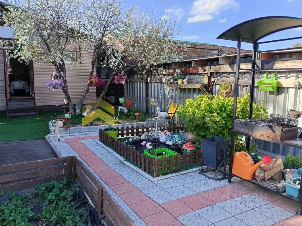 Дом в Омская область, Омск ул. 2-я Енисейская, 18 (109 м) - Фото 1