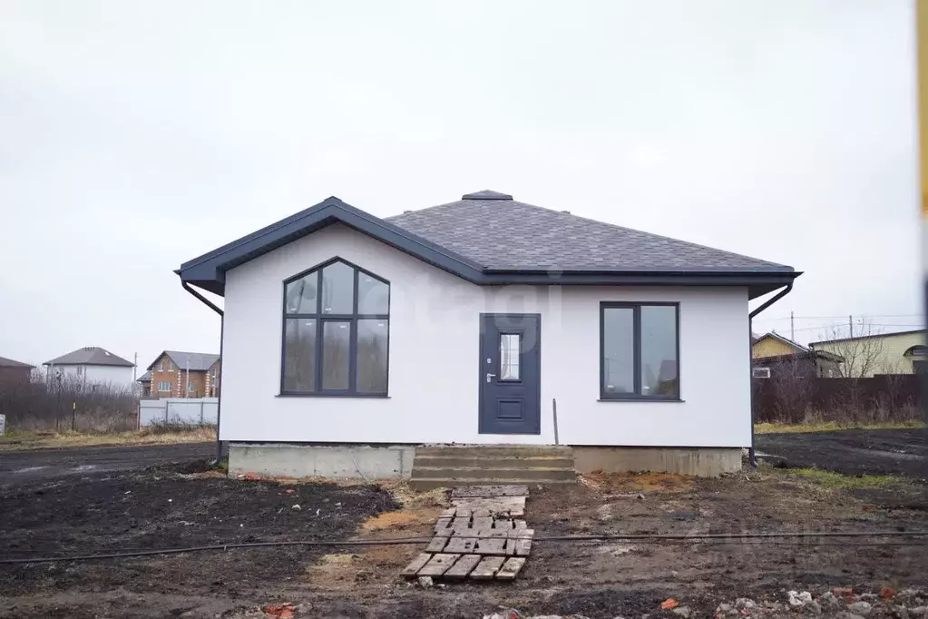 Дом в Мордовия, Лямбирский район, Берсеневское с/пос, пос. Звездный, ... - Фото 1