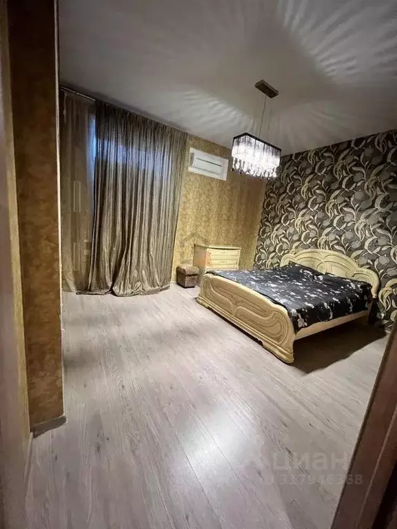 2-к кв. Татарстан, Казань ул. Вишневского, 3 (65.0 м) - Фото 0