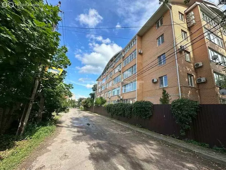 2-комнатная квартира: Воронеж, Багряная улица, 14В (96.5 м) - Фото 2