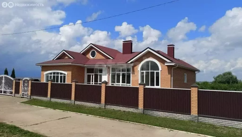 Дом в Тукаевский район, Биюрганское сельское поселение, деревня ... - Фото 1