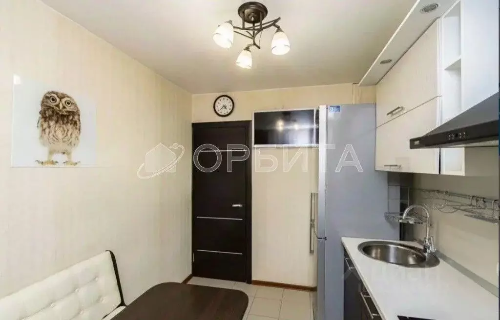 3-к кв. Тюменская область, Тюмень ул. Мельникайте, 48а (61.3 м) - Фото 2