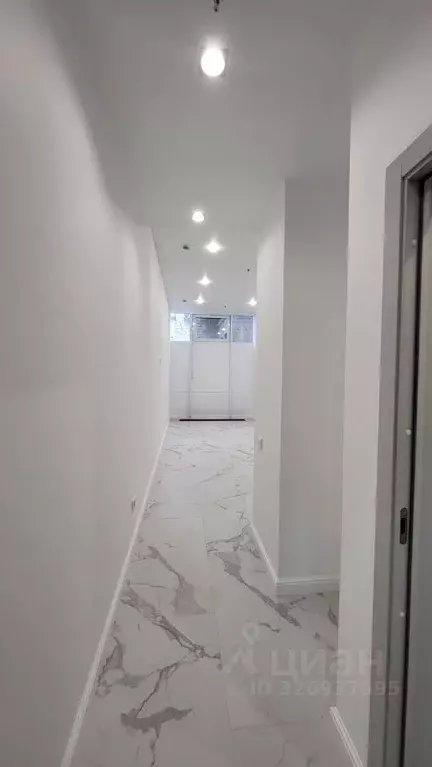 Офис в Краснодарский край, Сочи Центральный мкр, ул. Навагинская, 11к5 ... - Фото 2