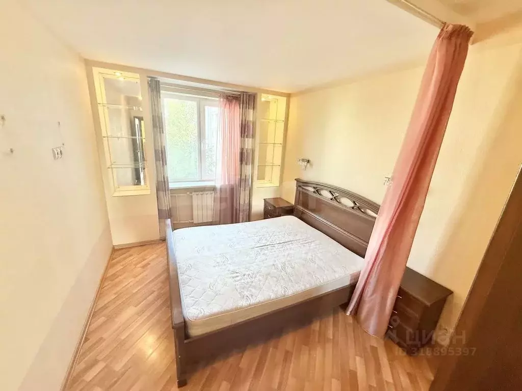 3-к кв. Удмуртия, Ижевск ул. Холмогорова, 27 (66.9 м) - Фото 1