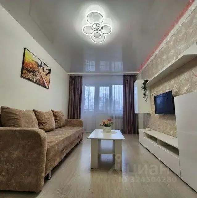 2-к кв. Нижегородская область, Нижний Новгород ул. Панфиловцев, 4Б ... - Фото 1