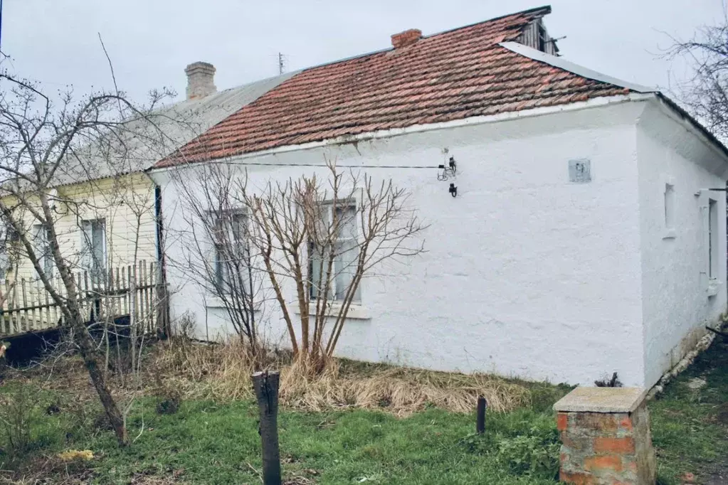 2-к кв. Краснодарский край, Темрюкский район, Новотаманское с/пос, ... - Фото 1