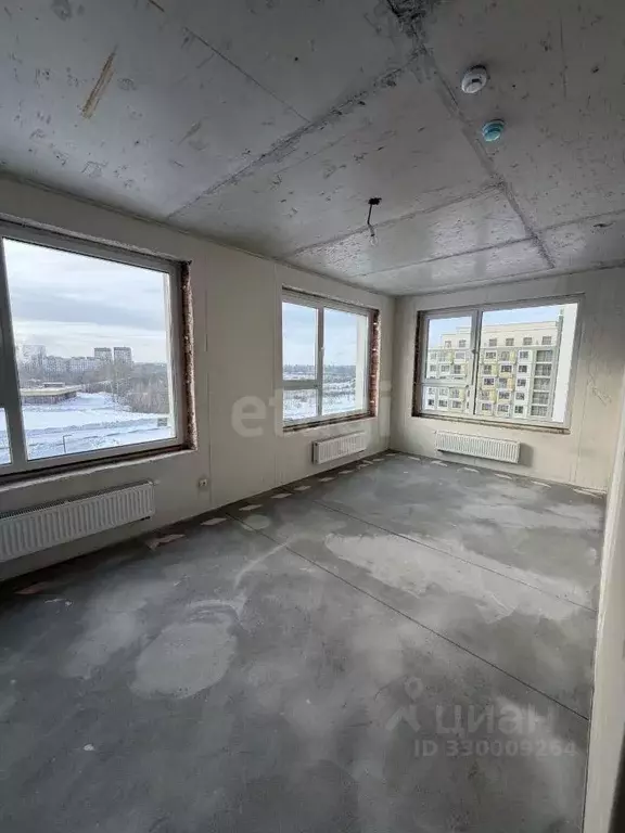 2-к кв. Тюменская область, Тюмень ул. Краснооктябрьская, 4 (67.8 м) - Фото 1