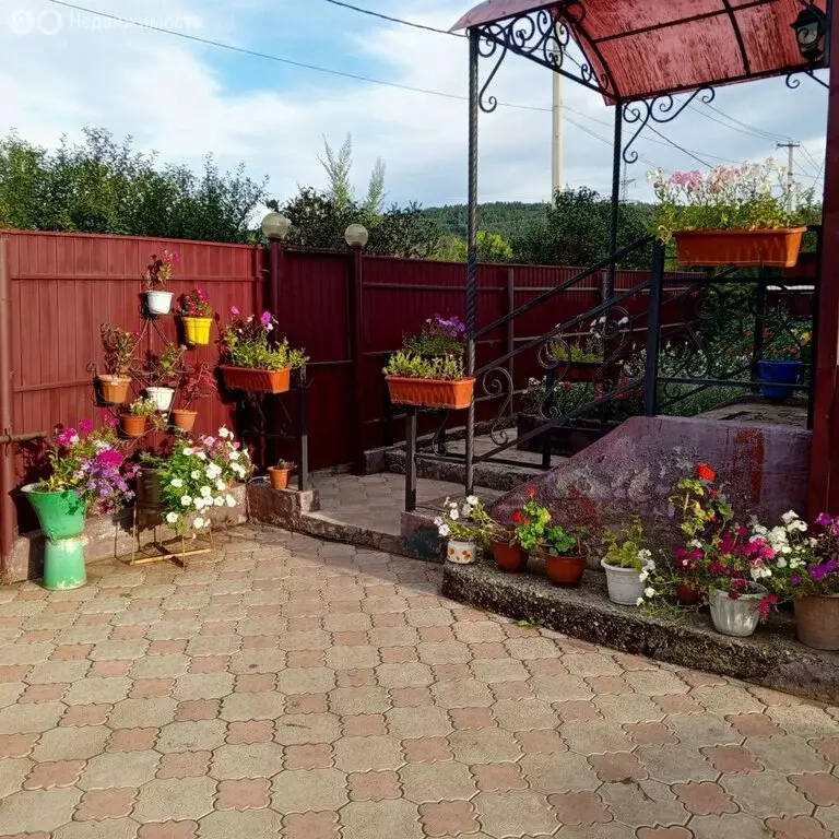 Дом в Саяногорск, Дружная улица, 7 (76 м) - Фото 1