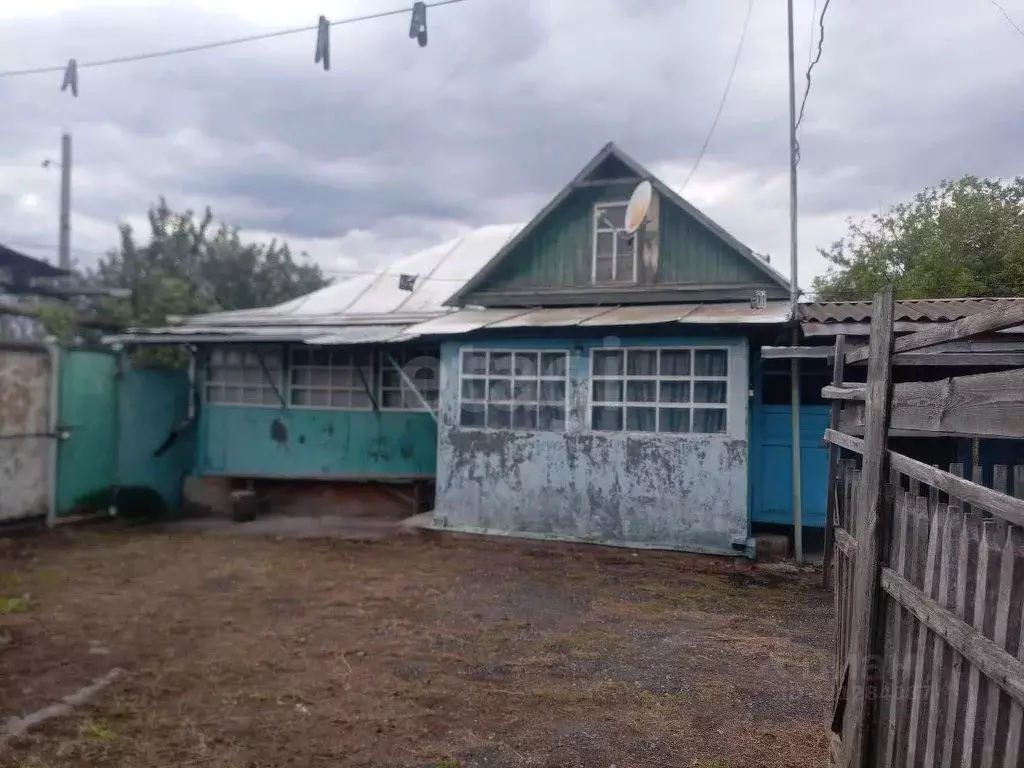 Дом в Белгородская область, Новооскольский муниципальный округ, с. ... - Фото 1