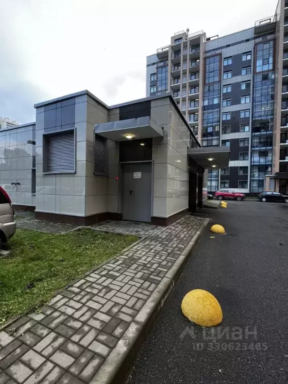Гараж в Санкт-Петербург ул. Адмирала Черокова, 22 (15 м) - Фото 2