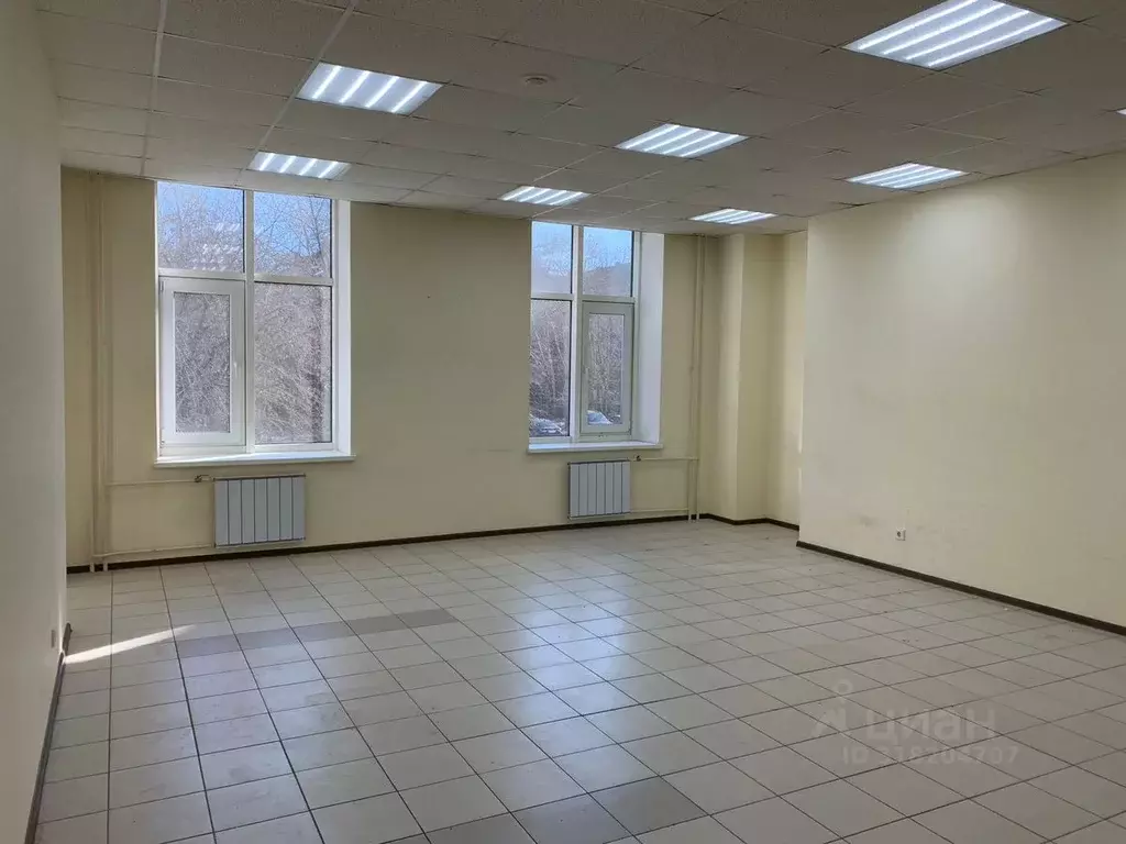 Офис в Свердловская область, Екатеринбург ул. 8 Марта, 120Б (41 м) - Фото 1