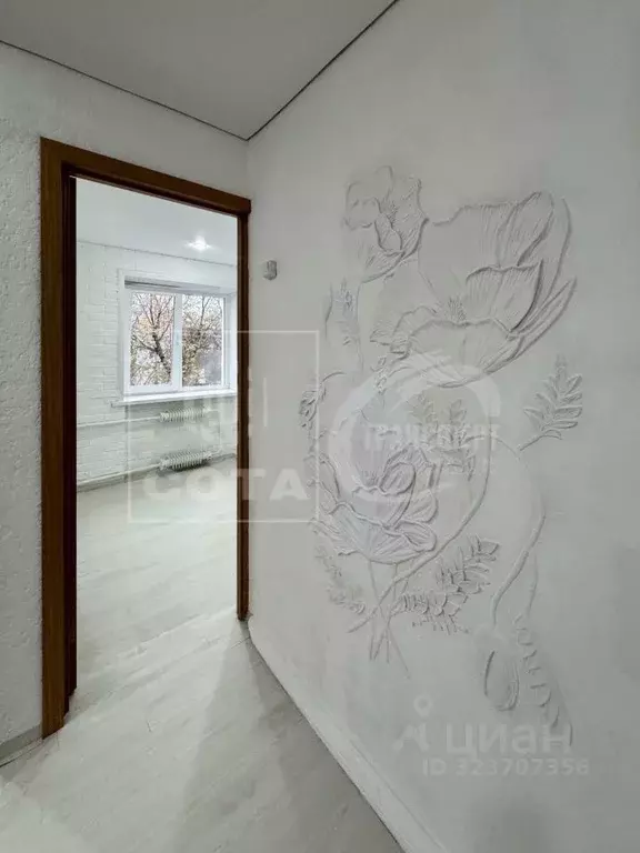 3-к кв. Воронежская область, Воронеж Кольцовская ул., 27 (56.6 м) - Фото 1