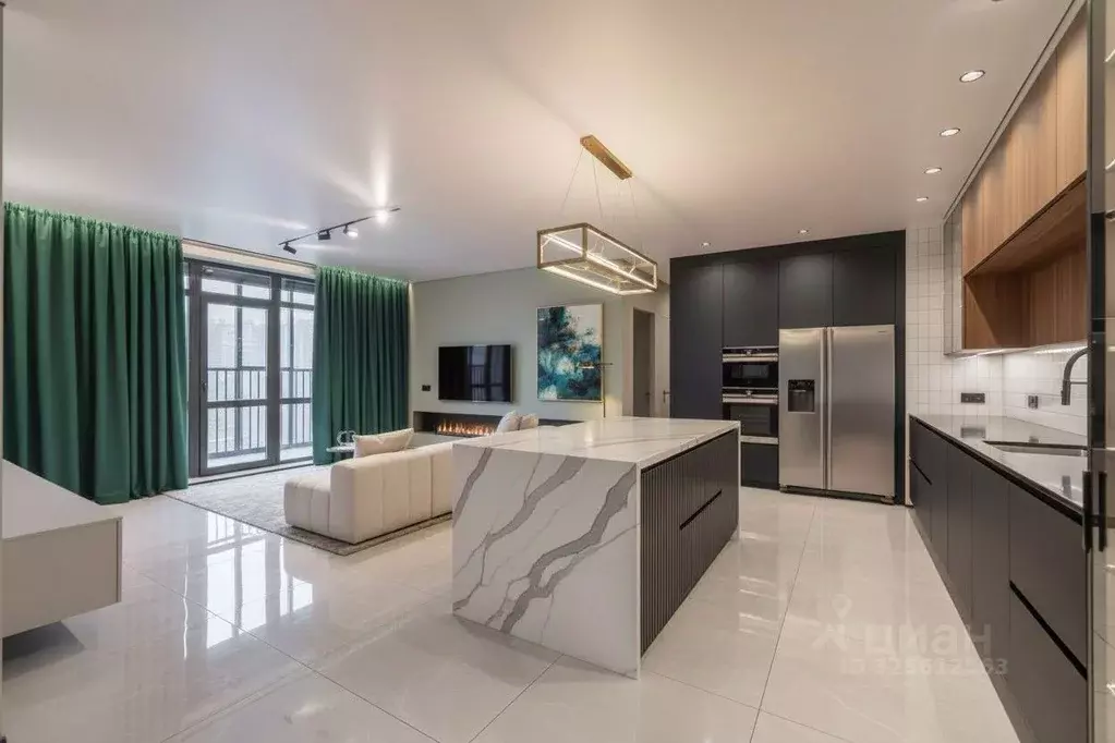 4-к кв. Санкт-Петербург бул. Александра Грина, 2к2 (150.0 м) - Фото 1