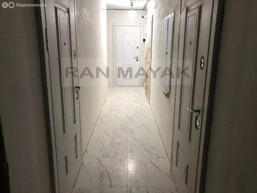 2-комнатная квартира: Майкоп, улица Гагарина, 174 (47.5 м) - Фото 1
