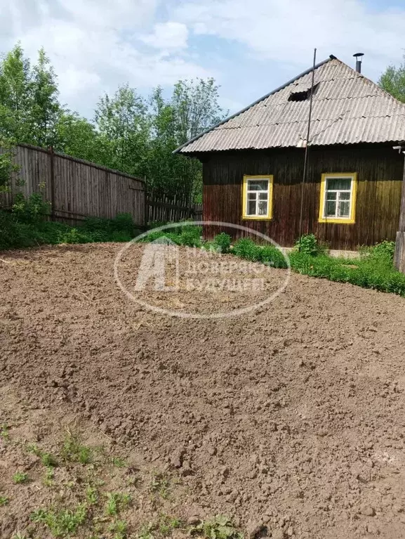 Дом в Пермский край, Губаха ул. Деменева, 42 (44 м) - Фото 0