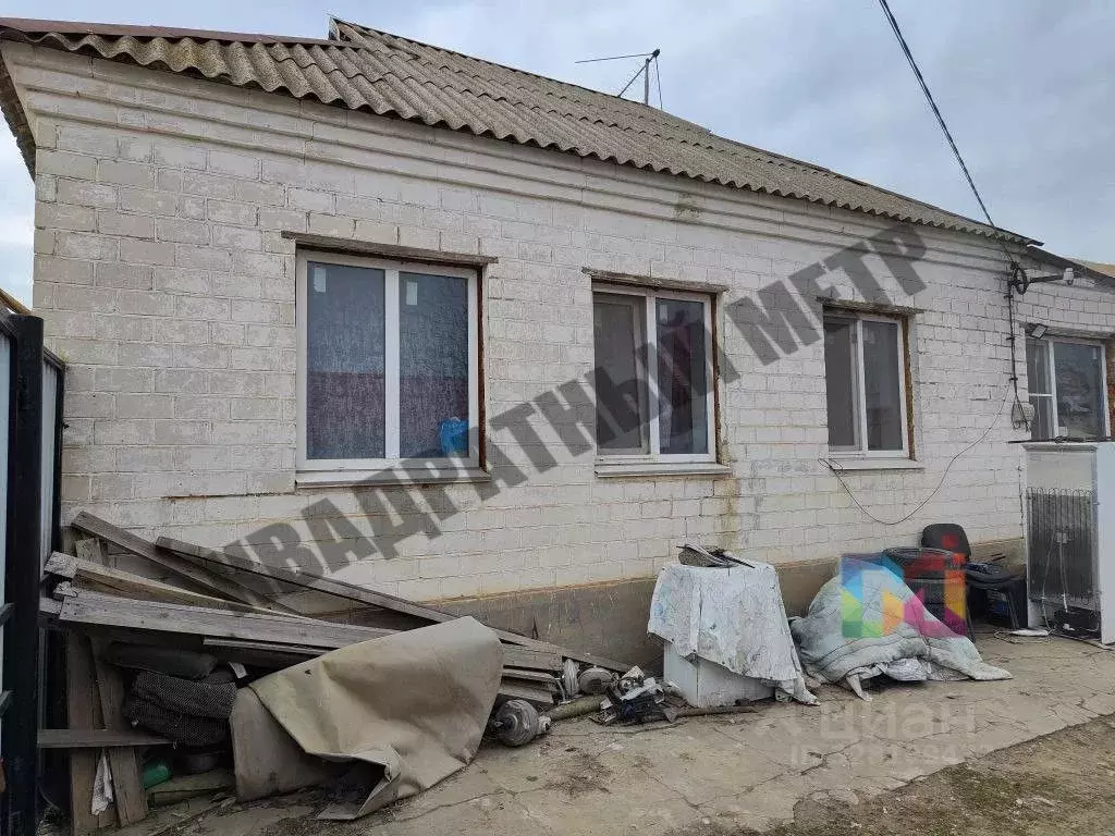 Дом в Калмыкия, Элиста ул. Чернышевского, 78 (77 м) - Фото 2