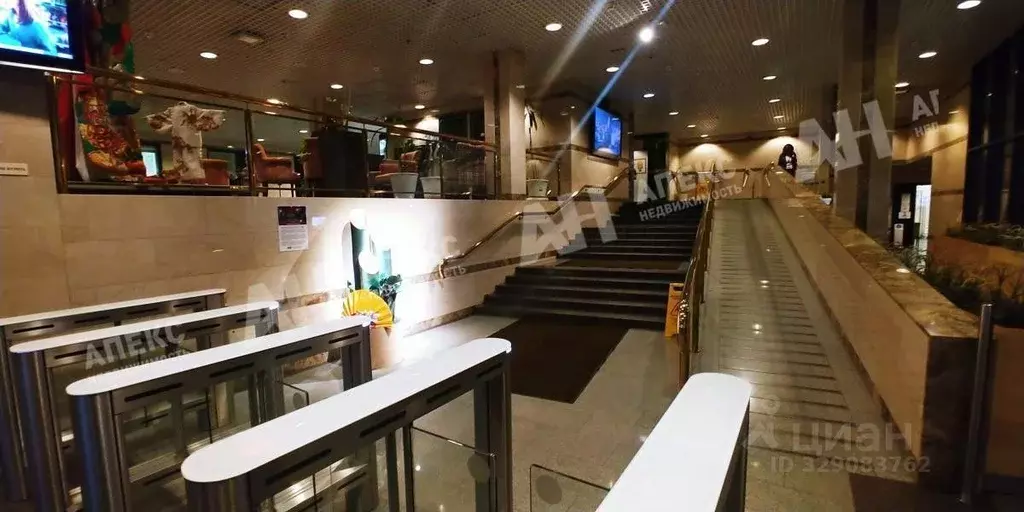 Помещение свободного назначения в Москва Саввинская наб., 15 (89 м) - Фото 1