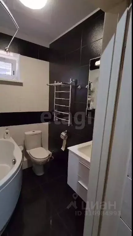 Дом в Ростовская область, Ростов-на-Дону Гулкий пер. (65 м) - Фото 0