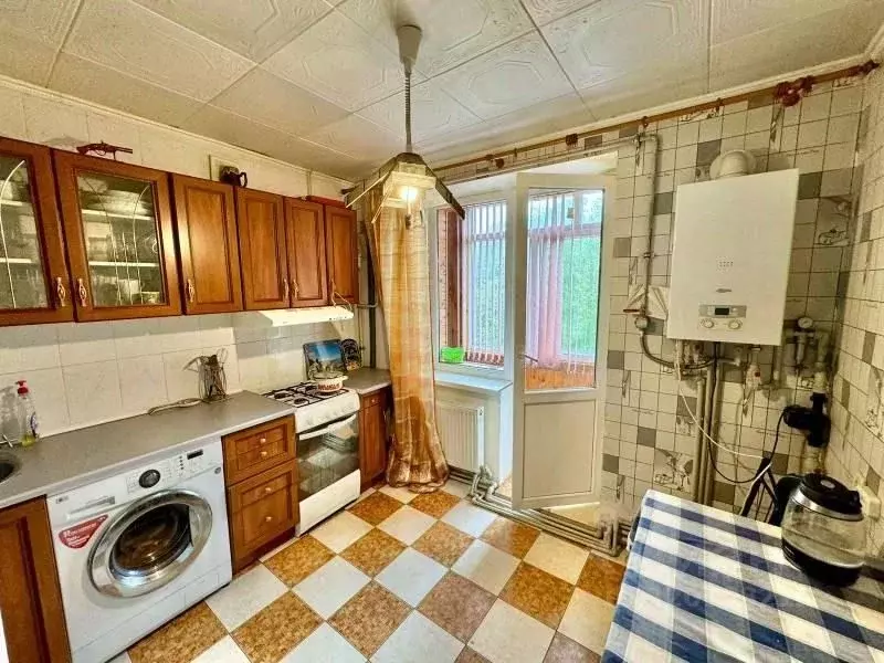 3-к кв. Крым, Феодосия ш. Симферопольское, 47 (80.0 м) - Фото 0