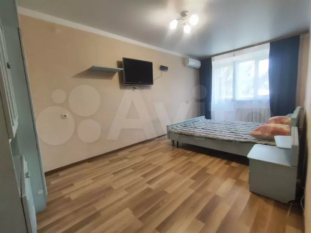 1-к. квартира, 32 м, 5/5 эт. - Фото 1