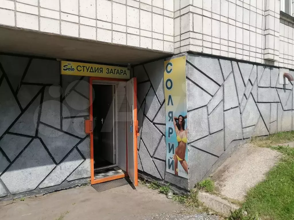 Салон красоты возле ТЦ  Парма - Фото 1