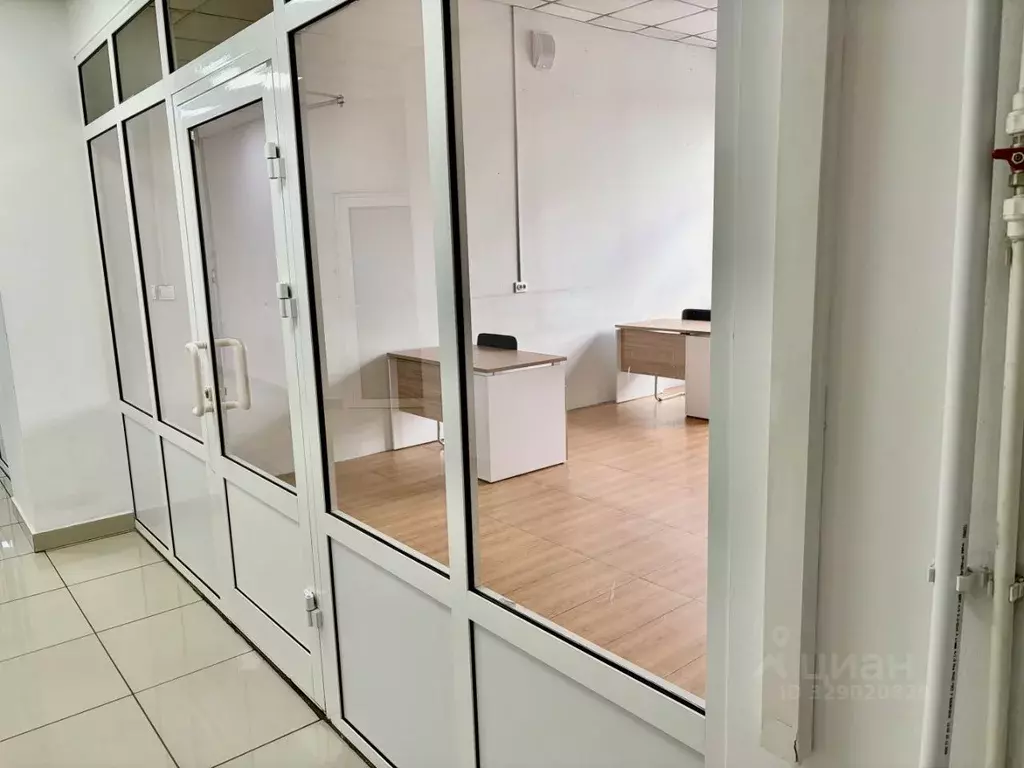Помещение свободного назначения в Иркутская область, Иркутск ул. ... - Фото 1