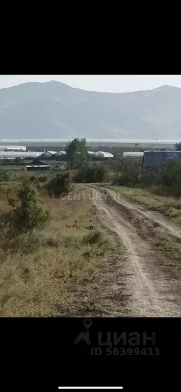 Участок в Дагестан, Махачкала городской округ, с. Шамхал-Термен ул. ... - Фото 1