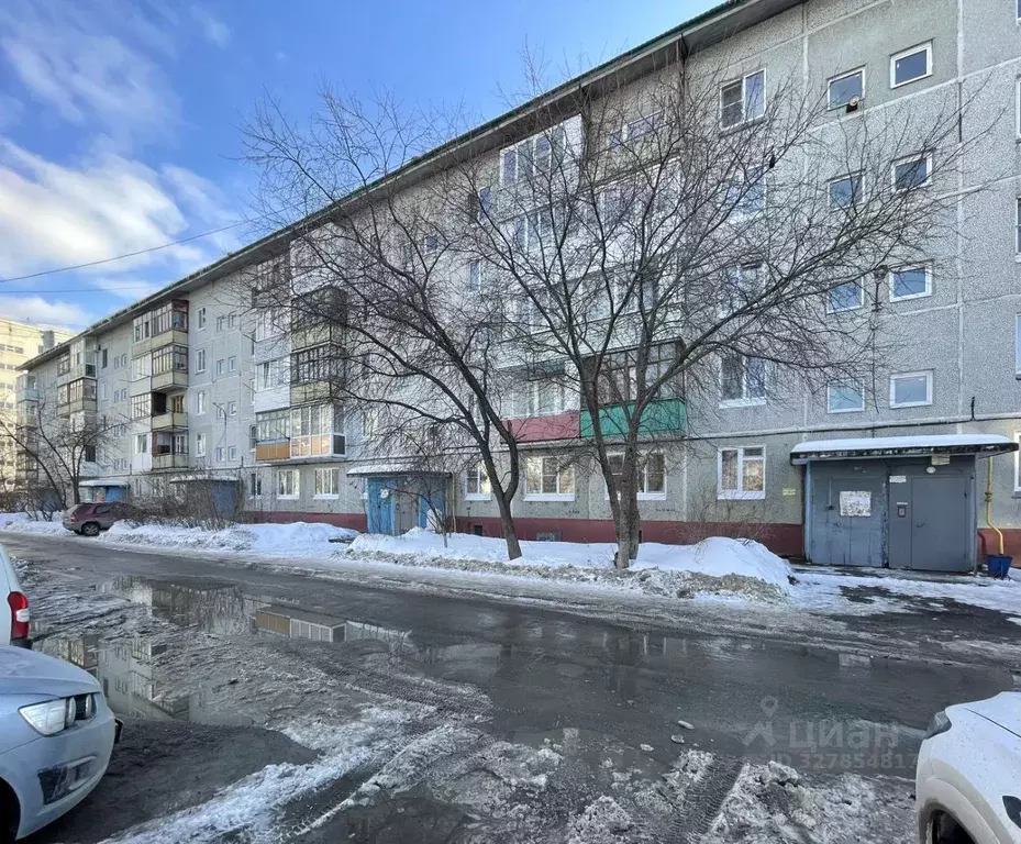 3-к кв. Омская область, Омск Саянская ул., 1А (69.0 м) - Фото 2