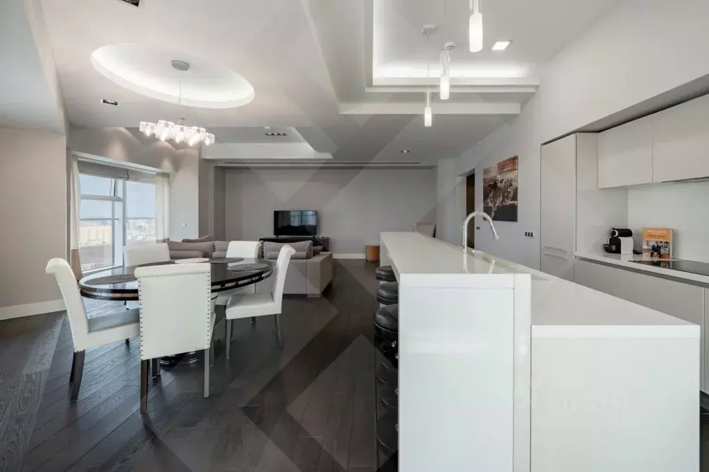 3-к кв. Москва 1-й Красногвардейский проезд, 15 (163.0 м) - Фото 1