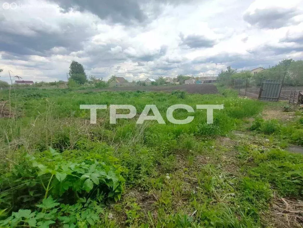 Участок в село Новая Усмань, Советская улица, 351 (10 м) - Фото 1