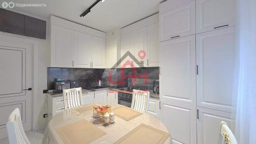 2-комнатная квартира: Ессентуки, Никольская улица, 21к5/1 (61.1 м) - Фото 1
