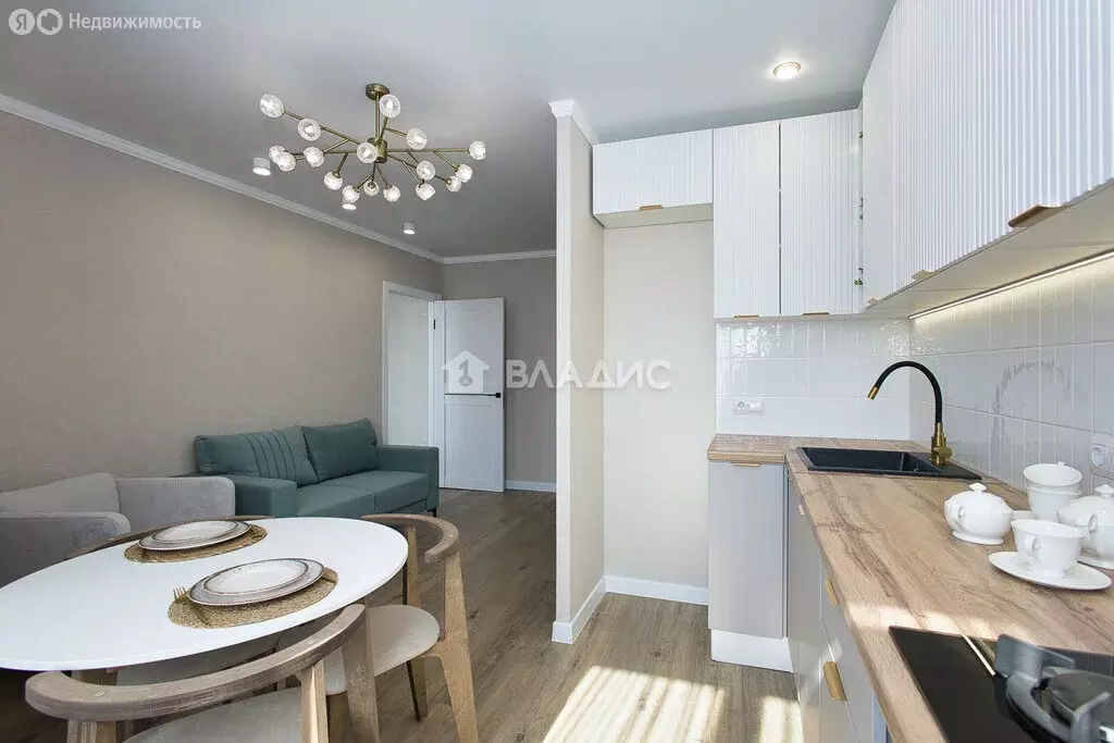 2-комнатная квартира: Владимир, улица Нижняя Дуброва, 50к1 (60 м) - Фото 2