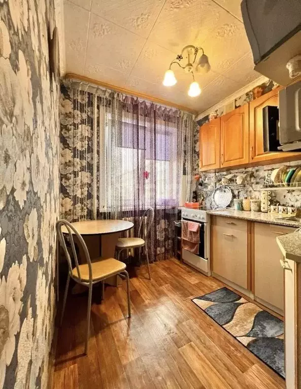 3-к кв. Сахалинская область, Южно-Сахалинск 22-й мкр, пер. ... - Фото 1