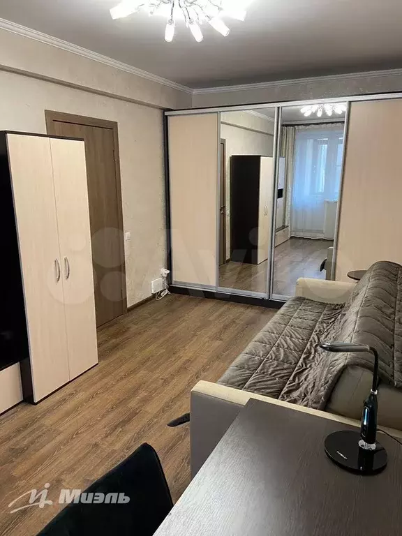 2-к. квартира, 60 м, 5/25 эт. - Фото 0