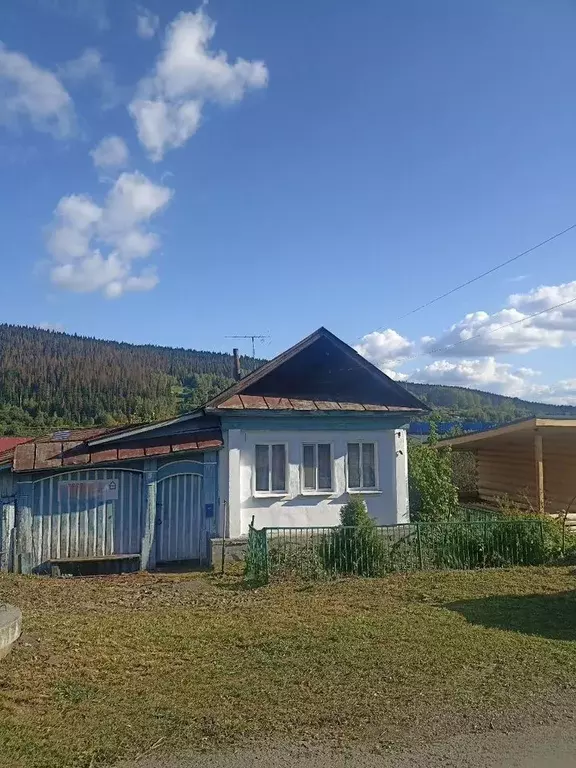 Дом в Свердловская область, Нижние Серги ул. Бажукова, 5 (64 м) - Фото 1