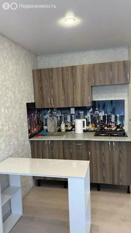 Квартира-студия: Набережные Челны, проспект Вахитова, 17 (18 м) - Фото 0