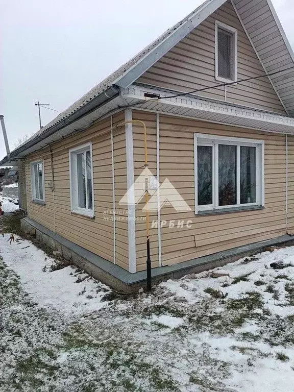 Дом в Алтайский край, Барнаул городской округ, с. Лебяжье ул. ... - Фото 1