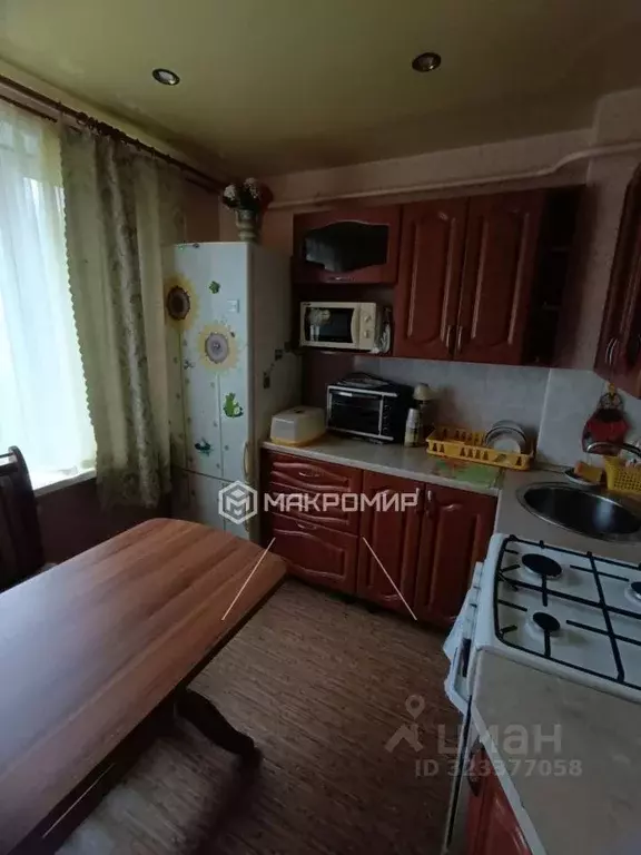 1-к кв. Кировская область, Кирово-Чепецк ул. Луначарского, 11 (30.6 м) - Фото 1