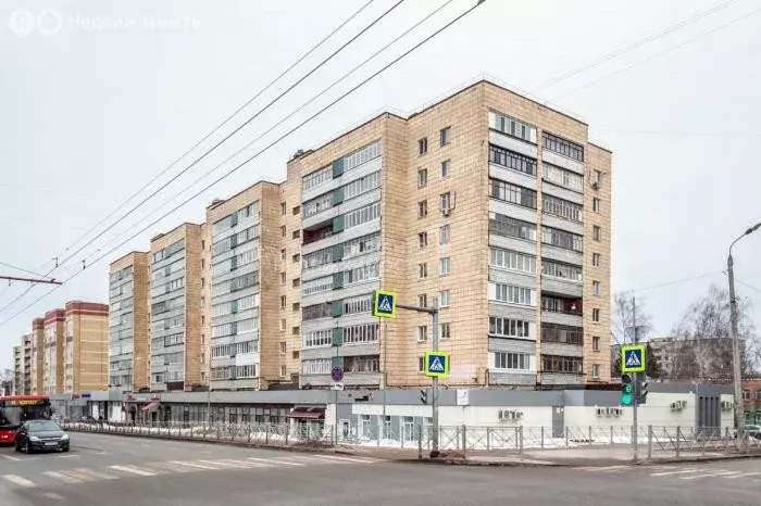2-комнатная квартира: Казань, улица Максимова, 1 (47.7 м) - Фото 1