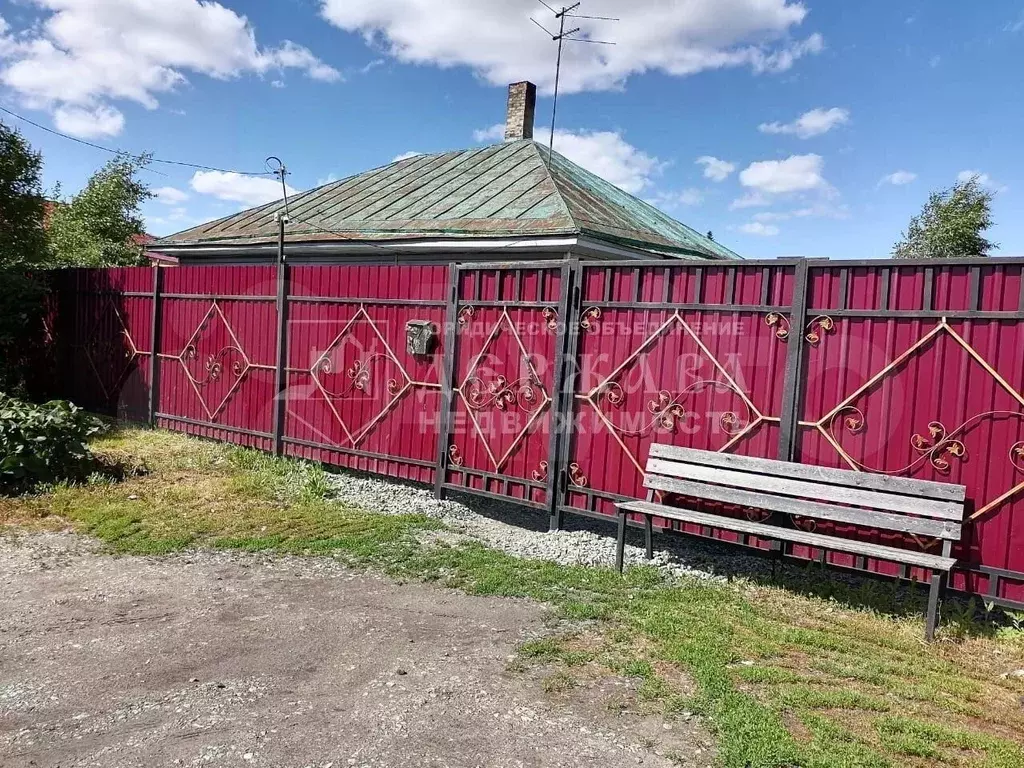 Дом в Кемеровская область, Кемерово Донбасская ул., 30 (66 м) - Фото 1