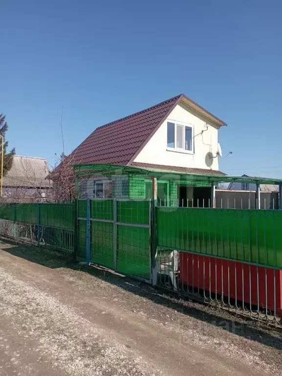 Дом в Саратовская область, Энгельсский район, Красноярское ... - Фото 1