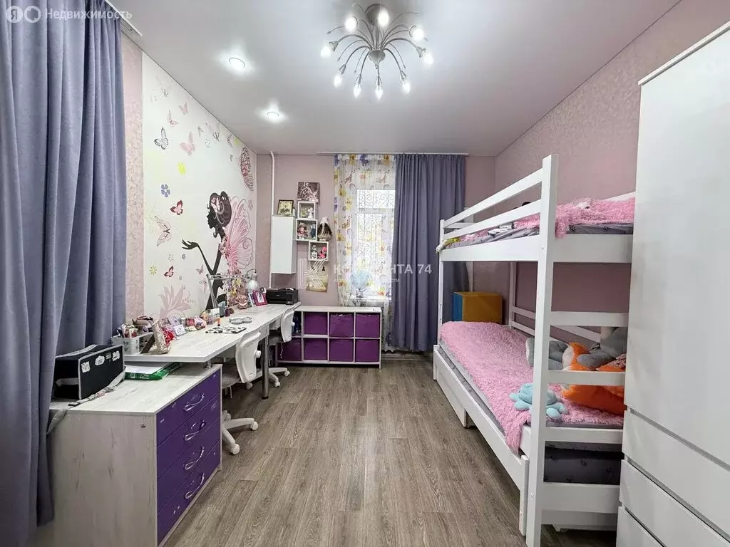 3-комнатная квартира: Миасс, улица Романенко, 81 (68 м) - Фото 1