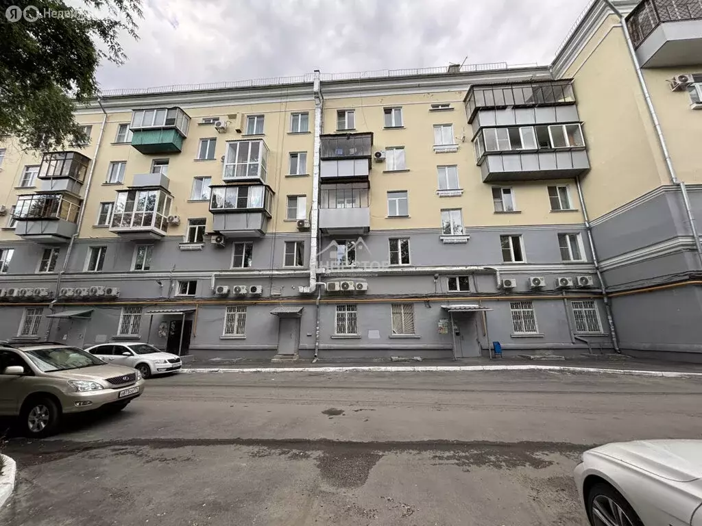 3-комнатная квартира: Челябинск, проспект Ленина, 17 (76 м) - Фото 1