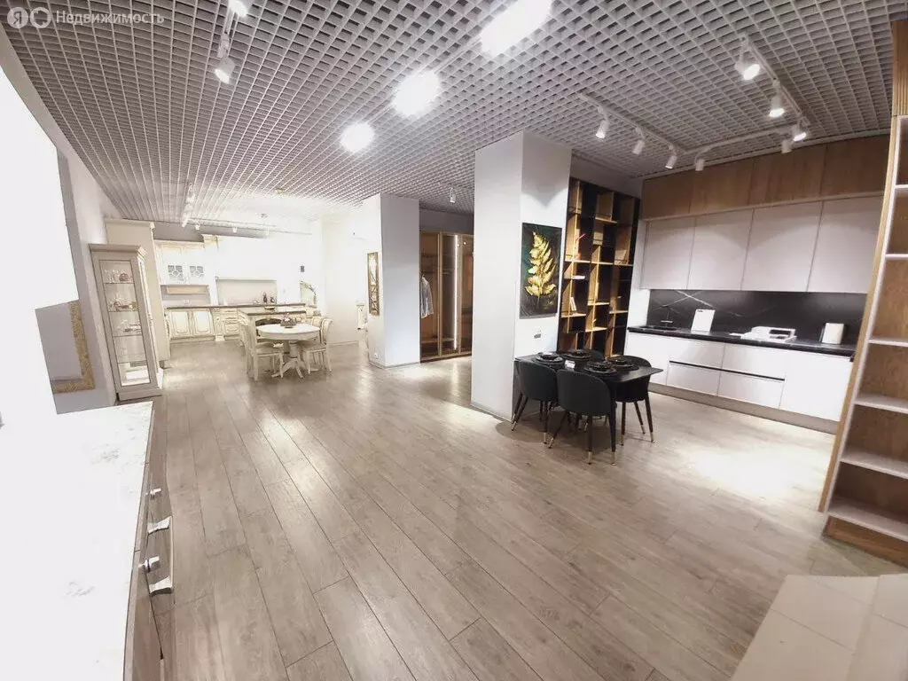 Торговая площадь (107 м) - Фото 1