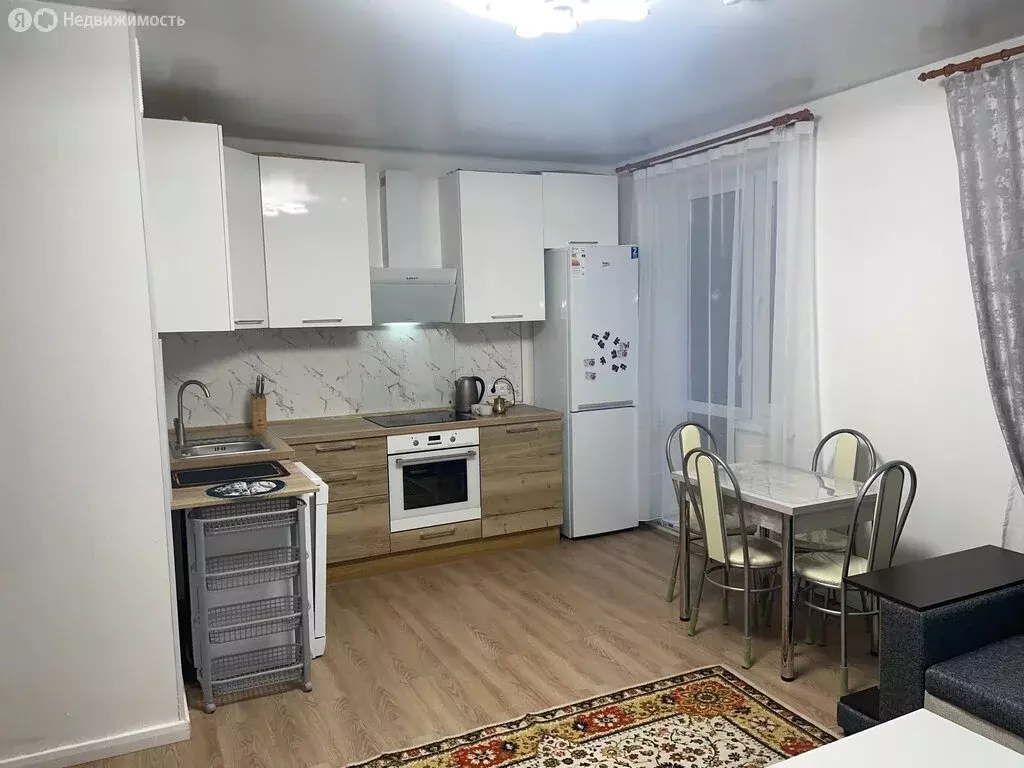 2-комнатная квартира: Москва, район Троицк, улица Яворки, 1к4 (43 м) - Фото 1