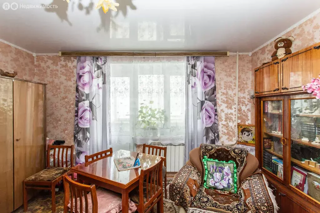 2-комнатная квартира: Тобольск, Октябрьская улица, 93 (52 м) - Фото 1