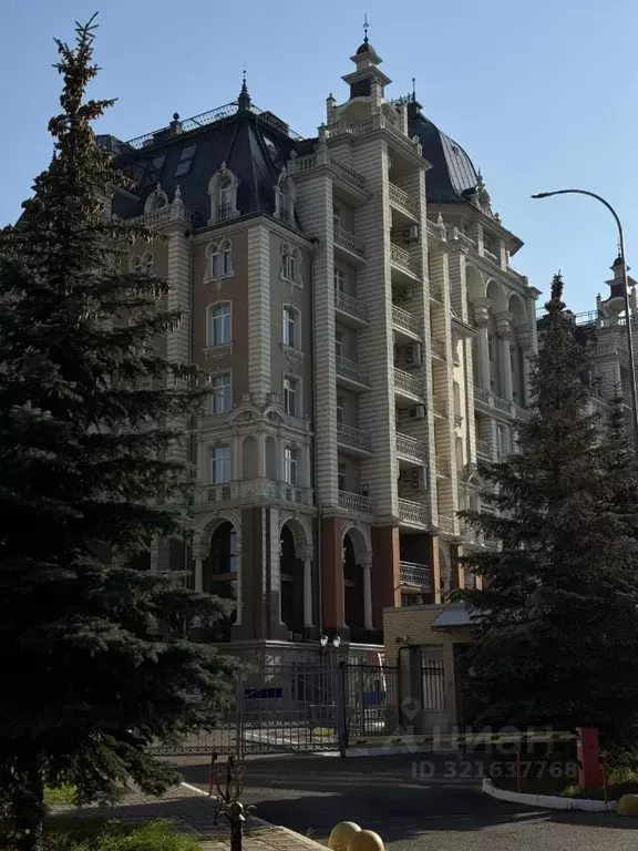 2-к кв. Татарстан, Казань ул. Касаткина, 11 (90.0 м) - Фото 0