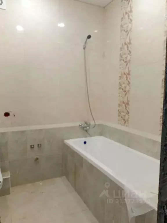 1-к кв. Брянская область, Брянск ул. Красный Маяк, 98 (45.0 м) - Фото 2