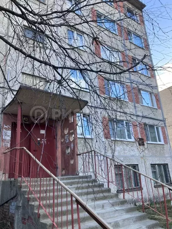 2-к кв. Мурманская область, Ковдор Комсомольская ул., 8к1 (43.3 м) - Фото 0